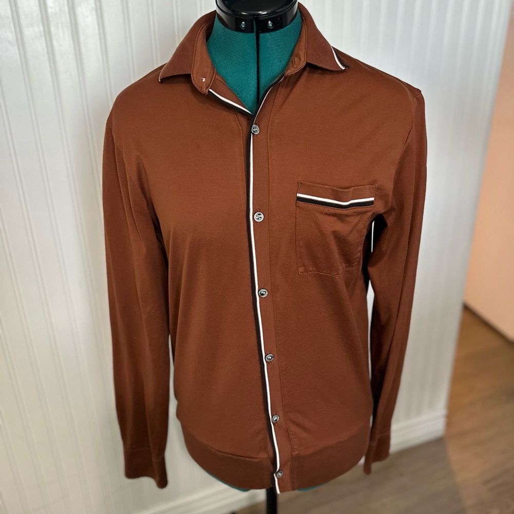 Men’s Murano Liquid Luxury shirt. Medium.  Brown